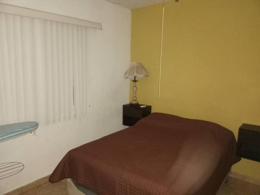 Casa Completa En Privada Y Con Cochera Монклова Экстерьер фото